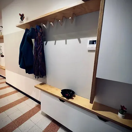 Bibi - Cozy Netflix アパート